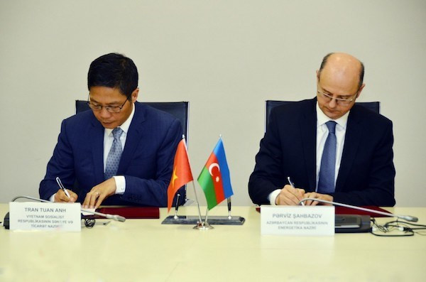 Vietnam y Azerbaiyán intensificarán cooperación en sectores de energía y petróleo ảnh 1 Vietnam y Azerbaiyán intensificarán cooperación en sectores de energía y petróleo ảnh 1