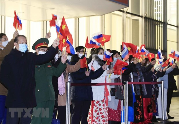 Presidente de Vietnam llega a Moscú para su visita oficial a Rusia ảnh 2 Presidente de Vietnam llega a Moscú para su visita oficial a Rusia ảnh 2