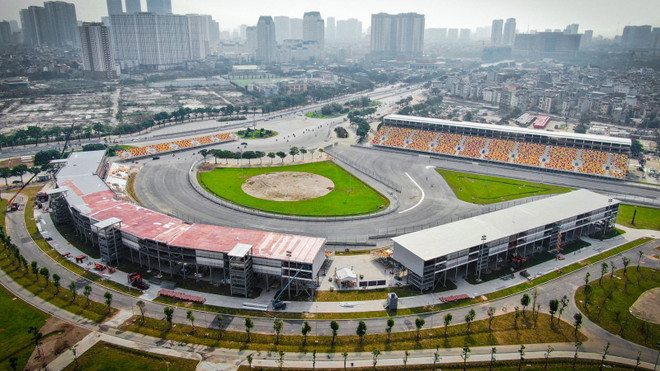 Otorgan certificados de automovilismo para 32 pilotos de carreras de Vietnam ảnh 1 Otorgan certificados de automovilismo para 32 pilotos de carreras de Vietnam ảnh 1