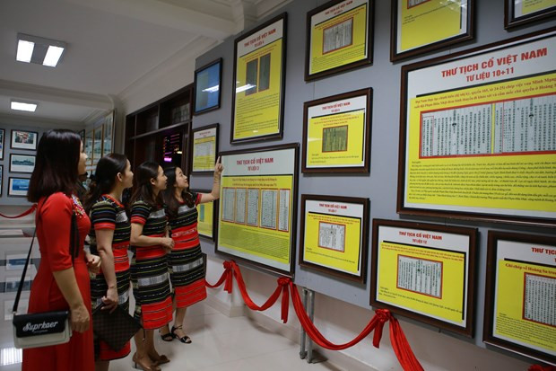 Exhibición demuestra soberanía vietnamita sobre archipiélago Hoang Sa y Truong Sa ảnh 1 Exhibición demuestra soberanía vietnamita sobre archipiélago Hoang Sa y Truong Sa ảnh 1