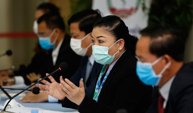 Camboya intensifica medidas preventivas contra COVID-19 ảnh 1