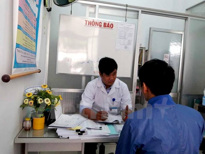 Piden en Vietnam acción más enérgica contra enfermedades contagiosas y VIH/SIDA ảnh 1