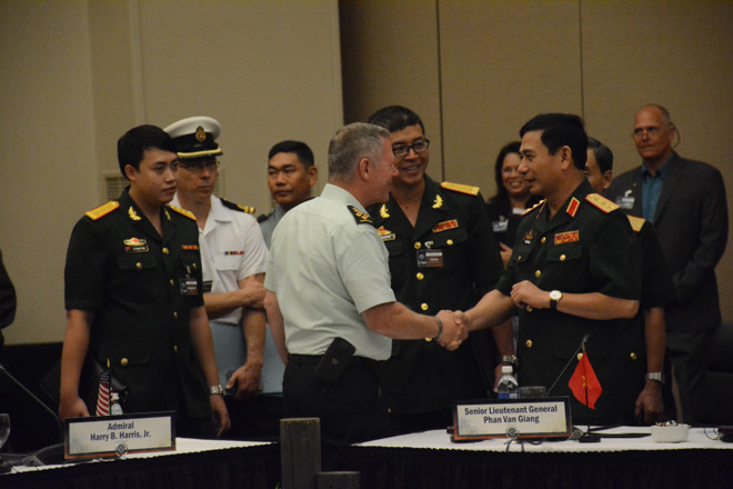 Jefe del Ejército Popular de Vietnam sostiene reuniones bilaterales al margen de CHOD-20 ảnh 1