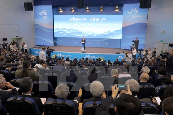 Vietnam asiste al tercer Foro Económico Oriental ảnh 1 Vietnam asiste al tercer Foro Económico Oriental ảnh 1