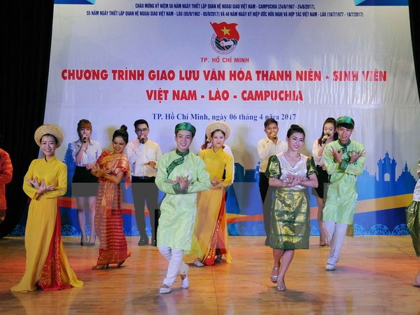 Ciudad Ho Chi Minh fortalece relaciones con Camboya en la inspección ảnh 1  Ciudad Ho Chi Minh fortalece relaciones con Camboya en la inspección ảnh 1