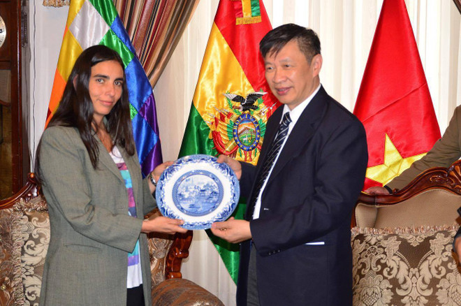 Delegación del Partido Comunista de Vietnam visita Bolivia ảnh 1 Delegación del Partido Comunista de Vietnam visita Bolivia ảnh 1