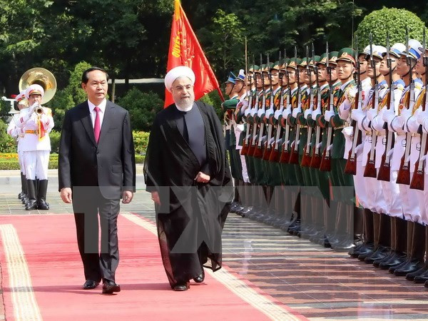 Vietnam e Irán acuerdan medidas para estrechar relaciones bilaterales ảnh 1 Vietnam e Irán acuerdan medidas para estrechar relaciones bilaterales ảnh 1