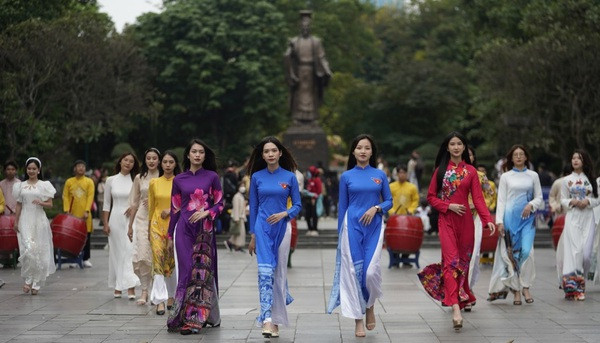 Vietnam se esfuerza por promover la igualdad de género ảnh 1 Vietnam se esfuerza por promover la igualdad de género ảnh 1