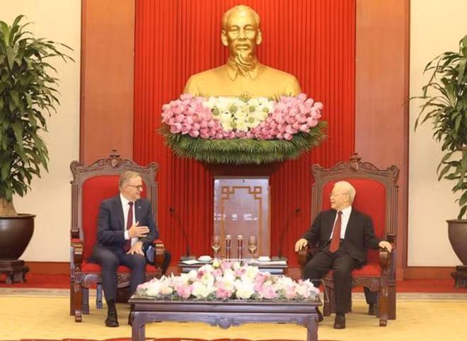 Máximo dirigente de Vietnam recibe al primer ministro de Australia ảnh 1