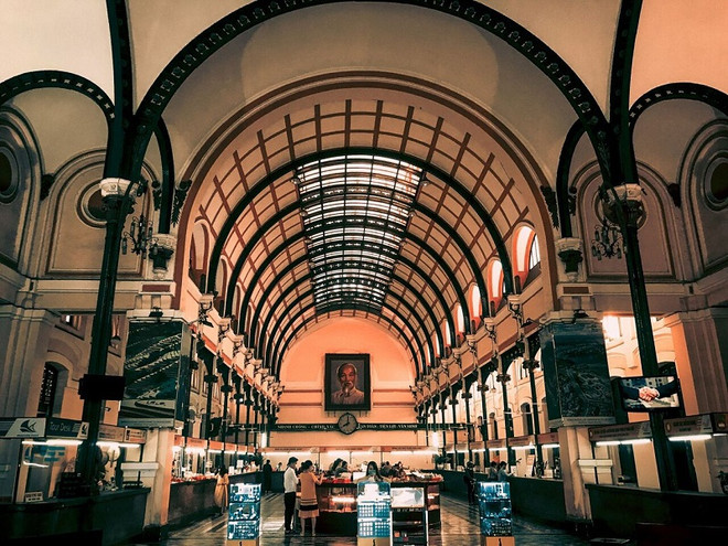 Oficina de Correos de Ciudad Ho Chi Minh figura entre las más bellas del mundo ảnh 2