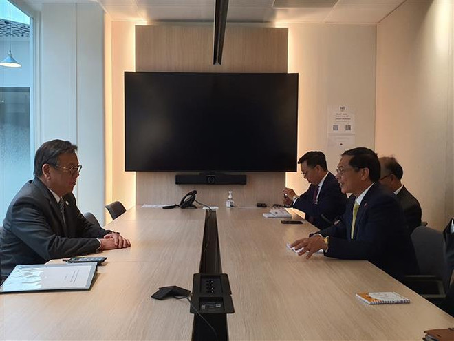 Vietnam fomenta cooperación con Reino Unido, Hong Kong (China) y Lituania ảnh 2 Vietnam fomenta cooperación con Reino Unido, Hong Kong (China) y Lituania ảnh 2