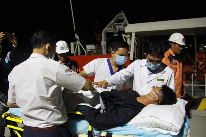 Vietnam salva a marinero chino en mar por urgencia médica ảnh 1