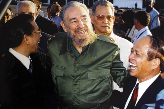 Fidel Castro: un amigo entrañable de Vietnam ảnh 7