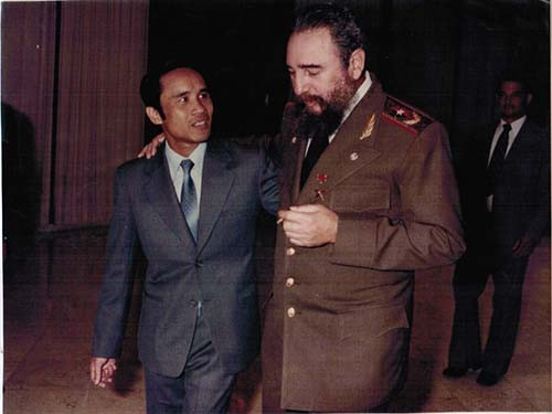 Fidel Castro: un amigo entrañable de Vietnam ảnh 3