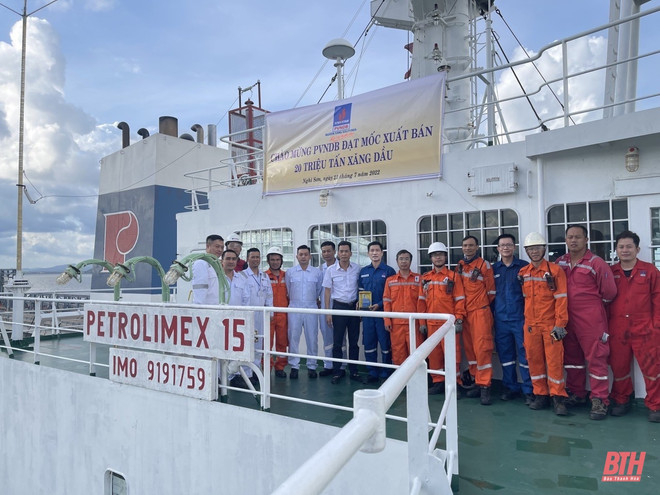 Refinería Nghi Son suministra 20 millones de toneladas de petróleo al mercado de Vietnam ảnh 1 Refinería Nghi Son suministra 20 millones de toneladas de petróleo al mercado de Vietnam ảnh 1
