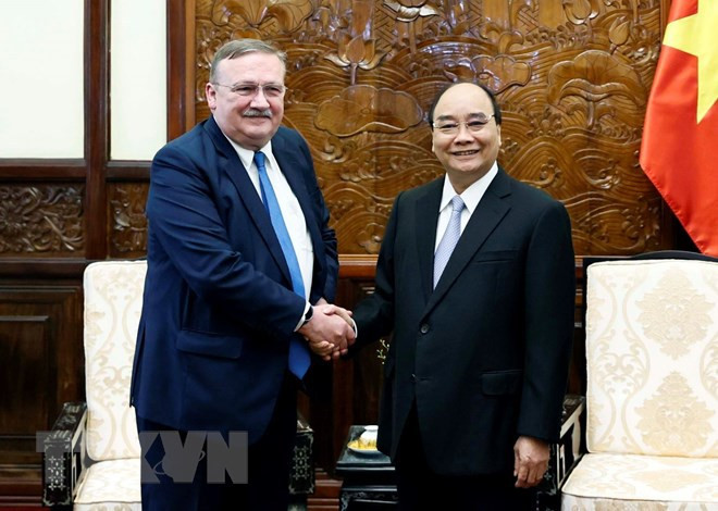 Vietnam aspira a fomentar cooperación multifacética con Hungría, afirma presidente ảnh 1 Vietnam aspira a fomentar cooperación multifacética con Hungría, afirma presidente ảnh 1
