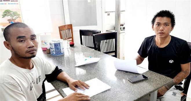 Rescatados dos pescadores a la deriva en el mar ảnh 1 Rescatados dos pescadores a la deriva en el mar ảnh 1