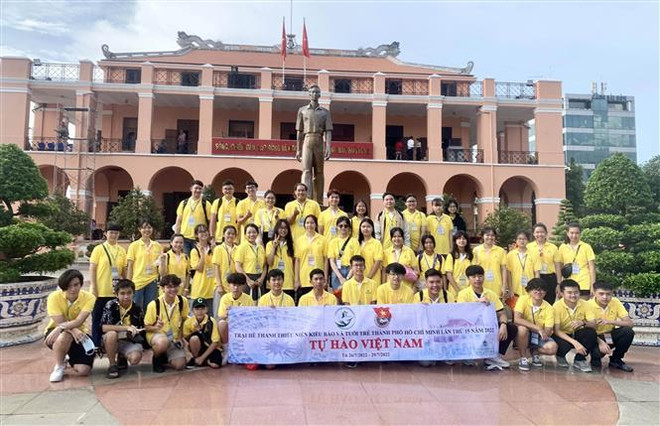 Inauguran Campamento de Verano para jóvenes vietnamitas en extranjero y de Ciudad Ho Chi Minh 2022 ảnh 1 Inauguran Campamento de Verano para jóvenes vietnamitas en extranjero y de Ciudad Ho Chi Minh 2022 ảnh 1
