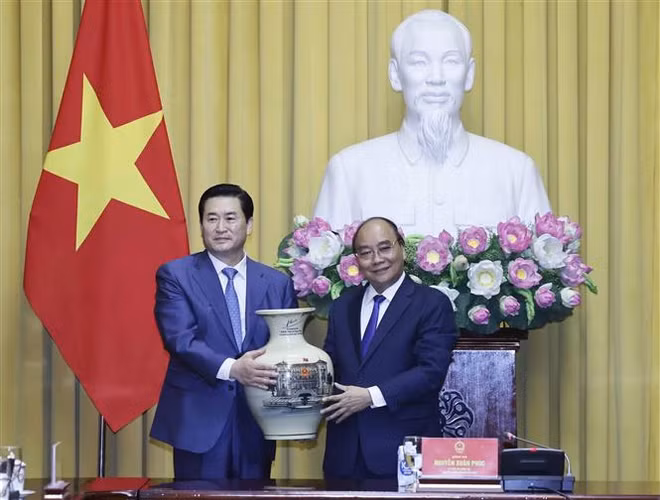 Presidente exhorta a aumentar inversión de Corea del Sur en Vietnam ảnh 1