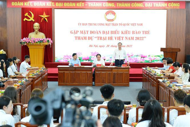 Despiertan aspiración a servir al país de jóvenes vietnamitas en extranjero ảnh 1 Despiertan aspiración a servir al país de jóvenes vietnamitas en extranjero ảnh 1