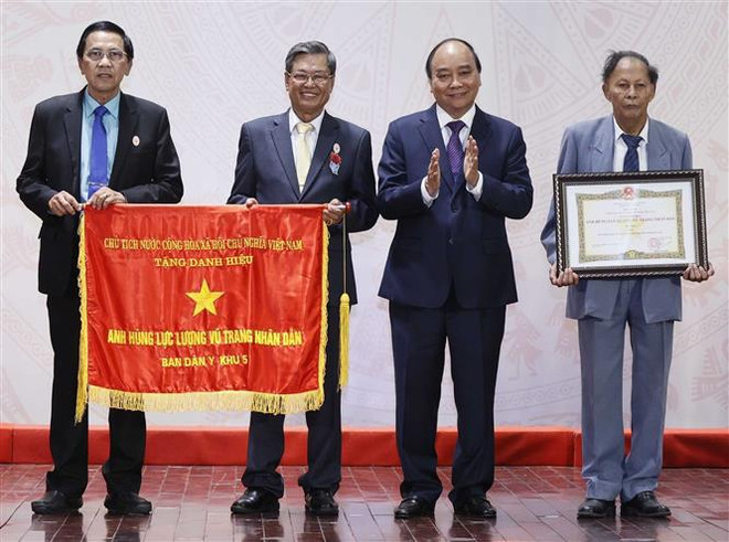 Honran aportes de médicos civiles vietnamitas a salvaguardia nacional ảnh 1 Honran aportes de médicos civiles vietnamitas a salvaguardia nacional ảnh 1