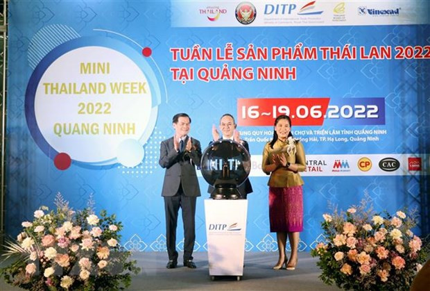 Vietnam y Tailandia aspiran a 25 mil millones de dólares en comercio ảnh 2 Vietnam y Tailandia aspiran a 25 mil millones de dólares en comercio ảnh 2