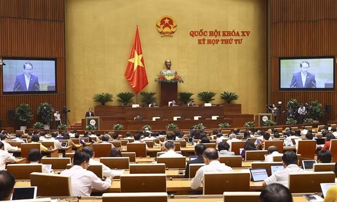 Parlamento vietnamita discute sobre proyectos de leyes modificadas ảnh 1