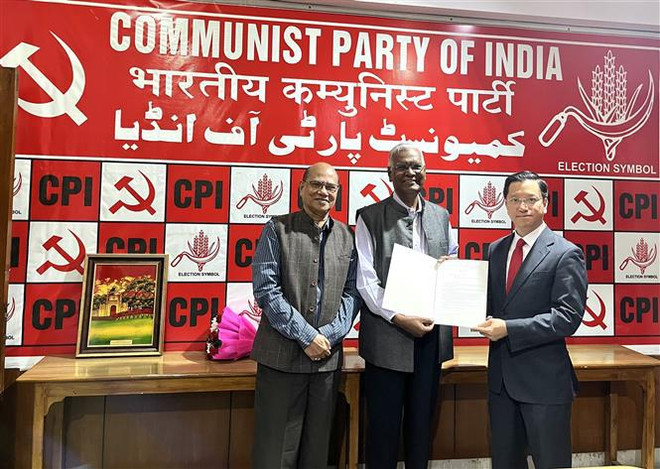 Partidos comunistas de Vietnam e India fomentan cooperación ảnh 1 Partidos comunistas de Vietnam e India fomentan cooperación ảnh 1