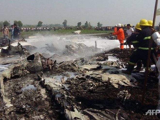Cuatro muertos al estrellarse un avión militar en Myanmar ảnh 1 Cuatro muertos al estrellarse un avión militar en Myanmar ảnh 1