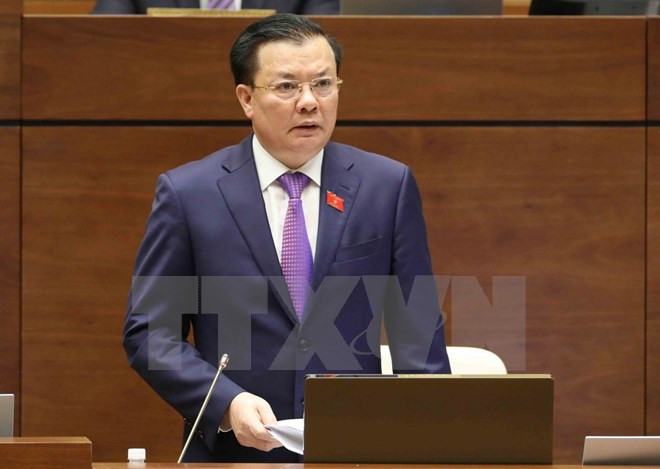 Ministro vietnamita de Planificación e Inversión comparece ante Parlamento ảnh 1 Ministro vietnamita de Planificación e Inversión comparece ante Parlamento ảnh 1