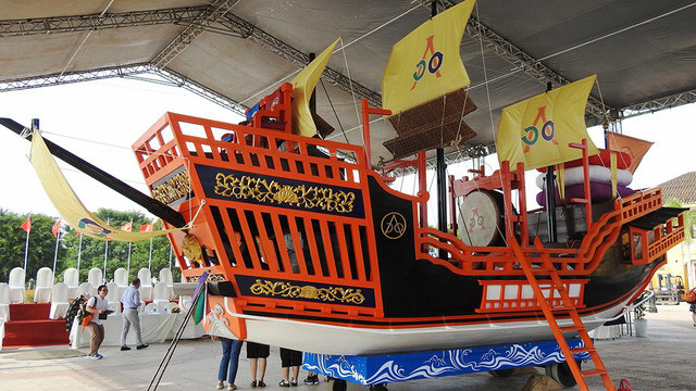 APEC 2017: Vietnam recibe modelo de barco shuinsen de Japón ảnh 1 APEC 2017: Vietnam recibe modelo de barco shuinsen de Japón ảnh 1