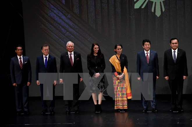 Sudcorea se compromete a fortalecer cooperación con ASEAN ảnh 1