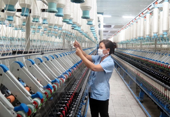 Sector de confecciones textiles de Vietnam por superar barreras para conquistar nuevos mercados ảnh 1 Sector de confecciones textiles de Vietnam por superar barreras para conquistar nuevos mercados ảnh 1