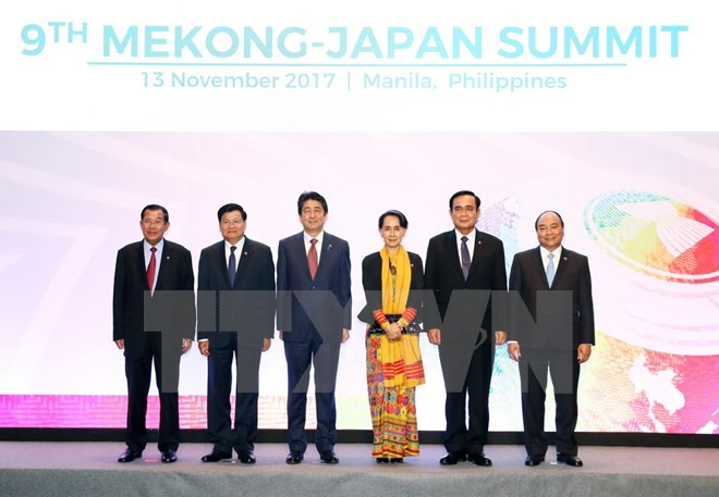 Premier vietnamita participa en cumbres de ASEAN y sus contrapartes ảnh 1 Premier vietnamita participa en cumbres de ASEAN y sus contrapartes ảnh 1