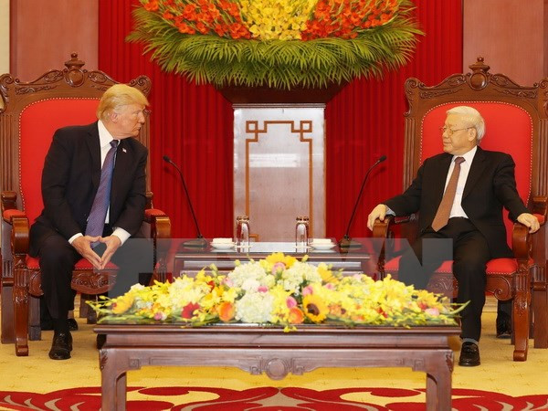 Dirigente partidista vietnamita recibe al presidente estadounidense, Donald Trump ảnh 1 Dirigente partidista vietnamita recibe al presidente estadounidense, Donald Trump ảnh 1