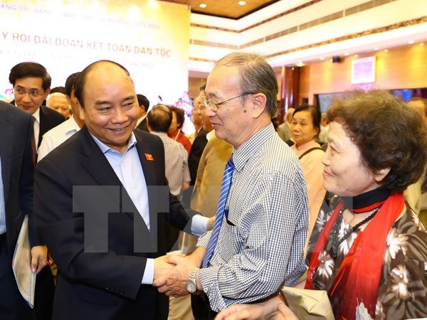 Premier vietnamita participa en fiesta de gran unidad nacional ảnh 1