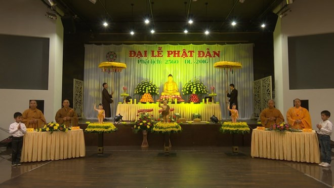 Vietnamitas en Ucrania y República Checa celebran el Día de Vesak ảnh 1 Vietnamitas en Ucrania y República Checa celebran el Día de Vesak ảnh 1