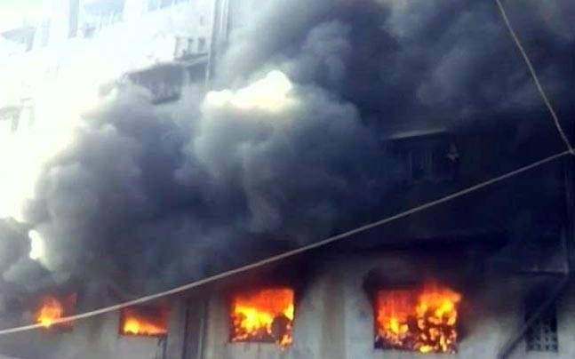 Tailandia: Al menos 17 alumnas fallecen en incendio en dormitorio escolar ảnh 1 Tailandia: Al menos 17 alumnas fallecen en incendio en dormitorio escolar ảnh 1
