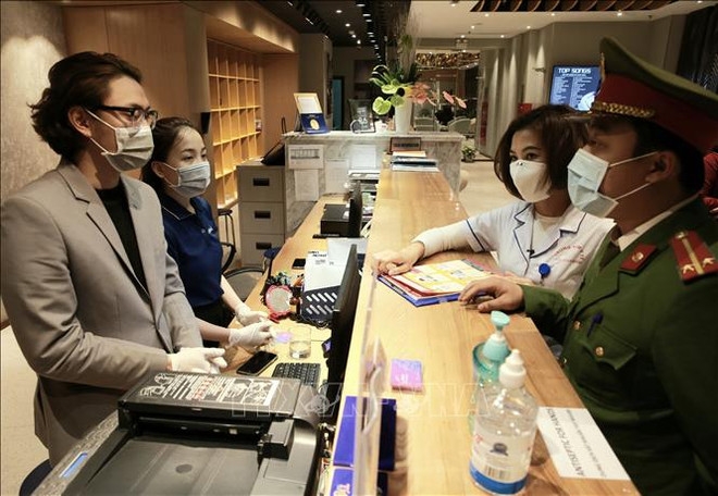 Hanoi mantiene labor preventiva para combatir el coronavirus ảnh 1 Hanoi mantiene labor preventiva para combatir el coronavirus ảnh 1