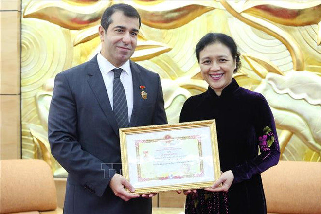 Destacan labor del embajador de Azerbaiyán en Vietnam ảnh 1 Destacan labor del embajador de Azerbaiyán en Vietnam ảnh 1