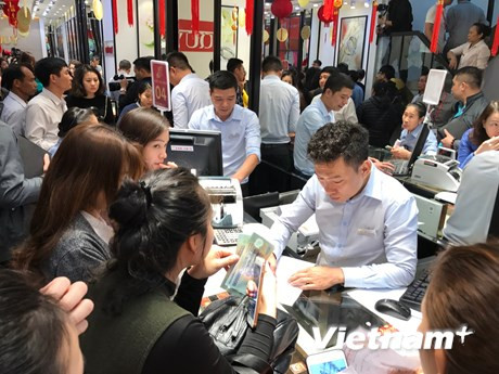 Precio del oro se dispara en Vietnam ảnh 1