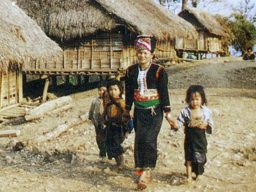 Cooperación mejora la vida de etnia vietnamita en Thanh Hoa ảnh 1 Cooperación mejora la vida de etnia vietnamita en Thanh Hoa ảnh 1