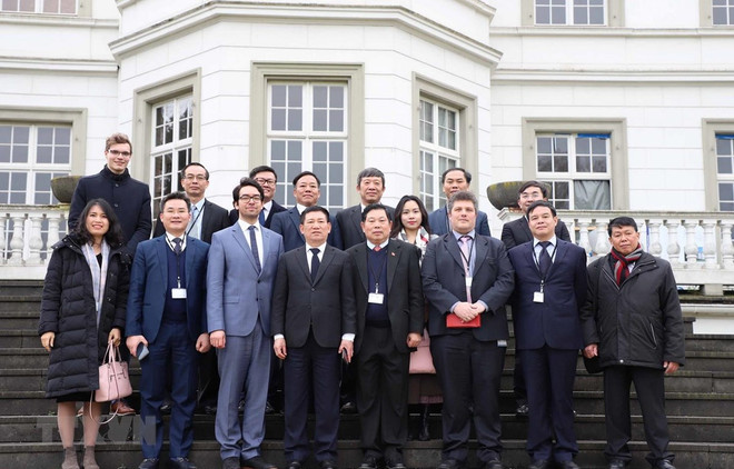 Vietnam impulsa cooperación con Corporación Alemana para la Cooperación Internacional ảnh 1 Vietnam impulsa cooperación con Corporación Alemana para la Cooperación Internacional ảnh 1