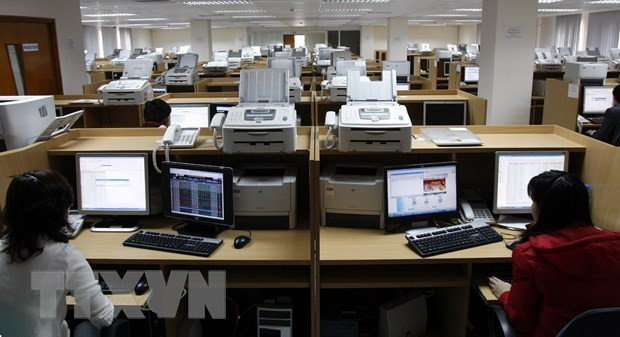 Atrae Vietnam casi 200 millones de dólares por subasta de bonos gubernamentales ảnh 1