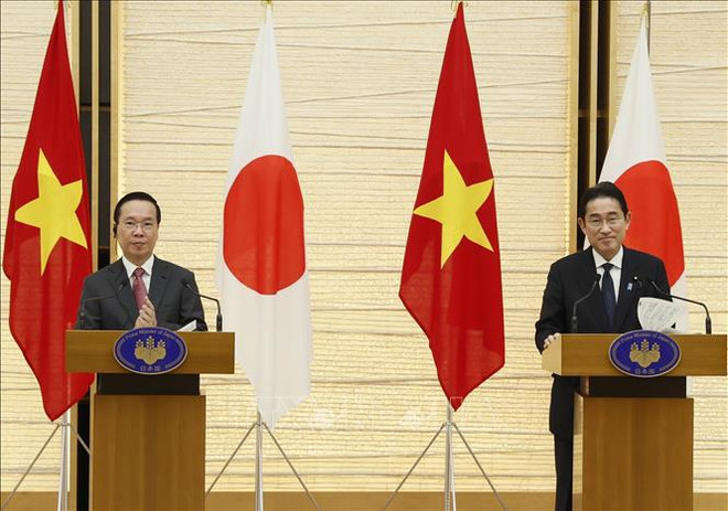 Vietnam y Japón elevan sus nexos a asociación estratégica integral por paz y prosperidad en Asia y el mundo ảnh 2 Vietnam y Japón elevan sus nexos a asociación estratégica integral por paz y prosperidad en Asia y el mundo ảnh 2