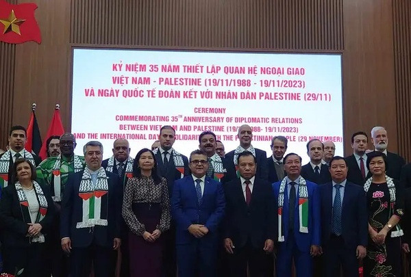Celebran 35 aniversario de nexos diplomáticos Vietnam-Palestina ảnh 1