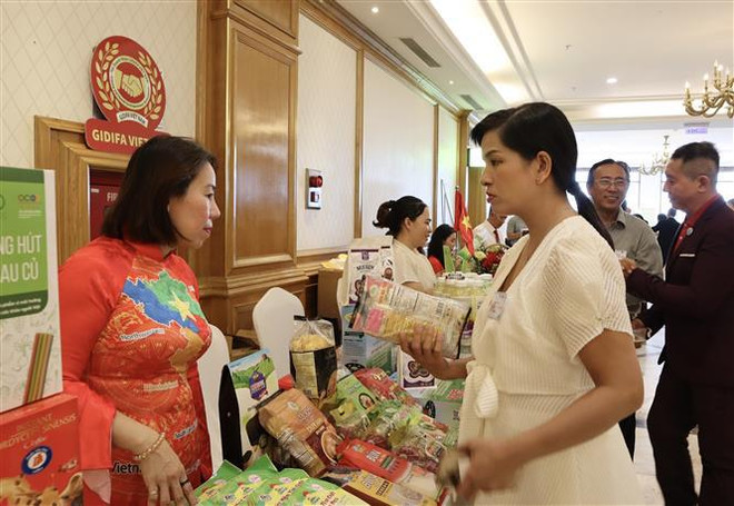 Queda amplio margen para lazos comerciales Vietnam- Hong Kong (China) ảnh 1