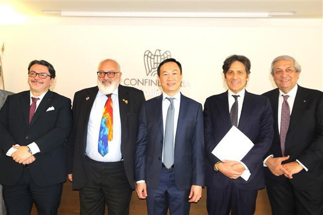Vietnam aumenta conexión con empresas de región italiana de Basilicata ảnh 1