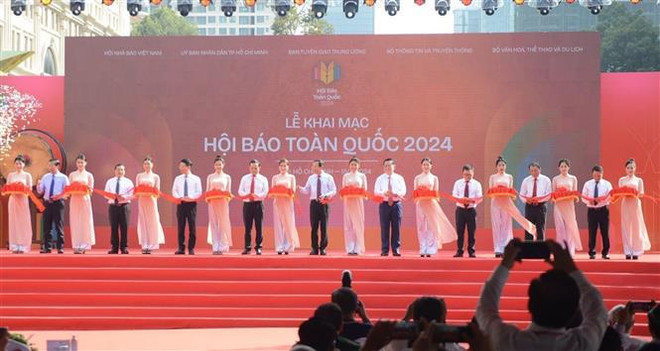 Inauguran Festival Nacional de la Prensa de Vietnam 2024 ảnh 1 Inauguran Festival Nacional de la Prensa de Vietnam 2024 ảnh 1