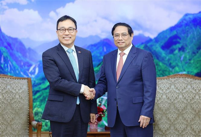 Premier recibe a nuevos embajadores de Corea del Sur y Laos ảnh 1 Premier recibe a nuevos embajadores de Corea del Sur y Laos ảnh 1